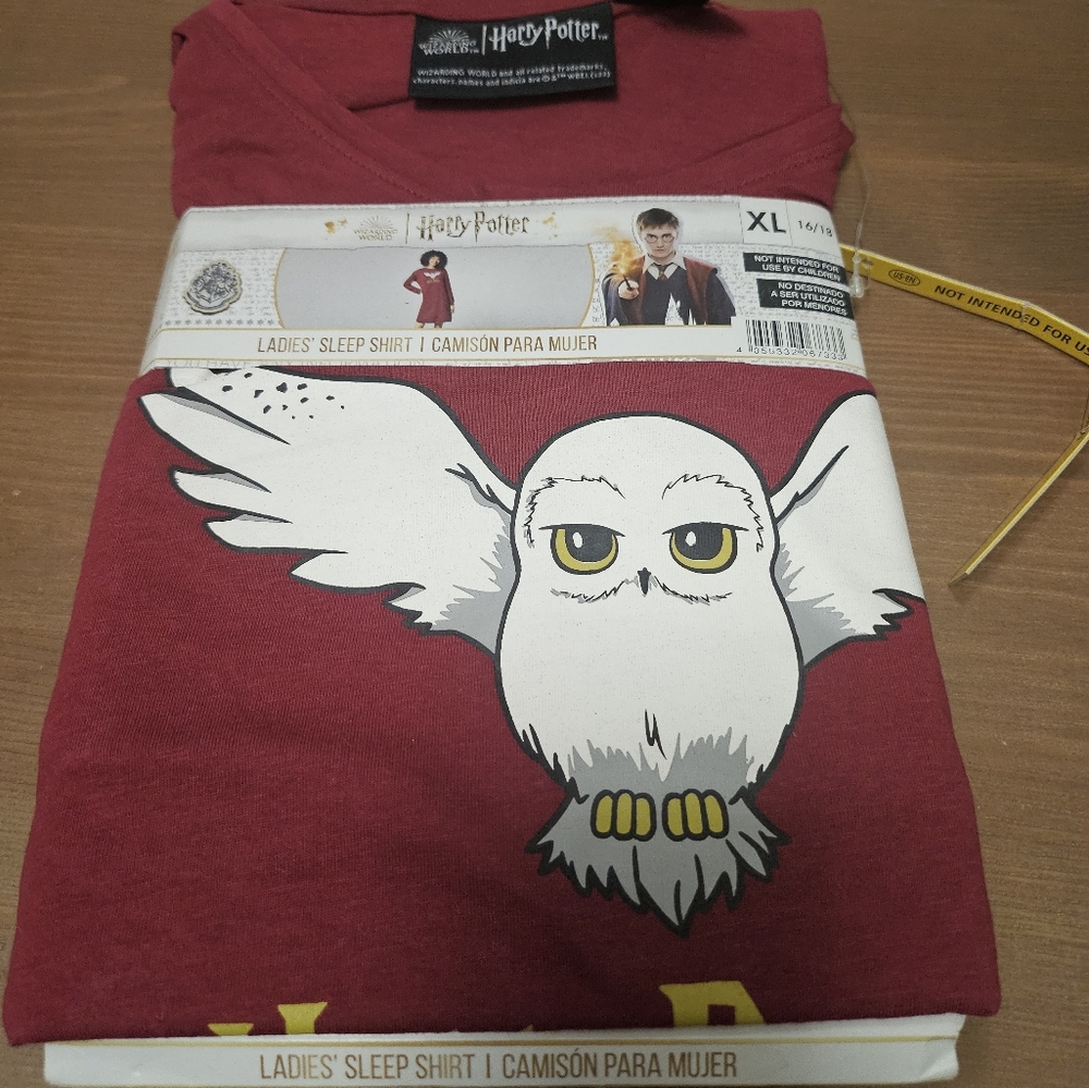 NWT Warner Bros. Womens Harry Potter Owl Graphic Sleep Shirt